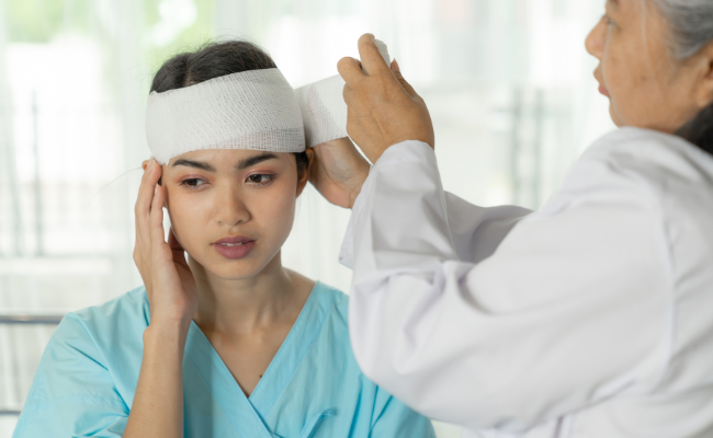 How to Treat Antimicrobial Use In Patients With Head Injuries?