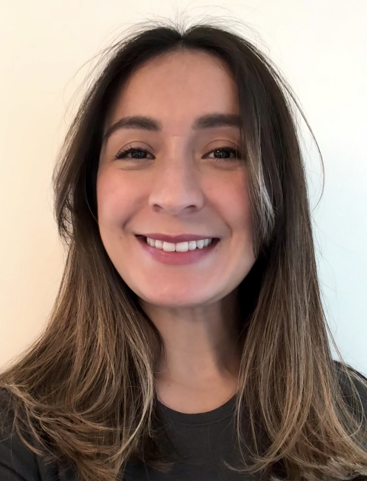 Dr. Camila Ramirez Toro