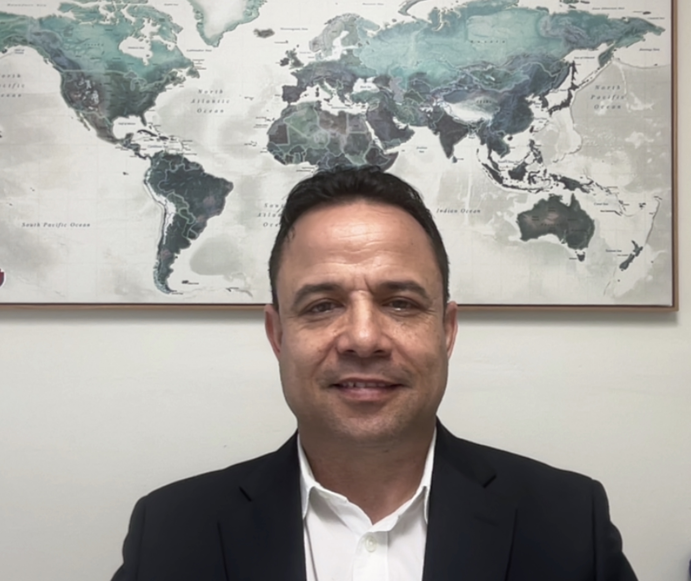 Dr. Dulien Contreras Rodriguez