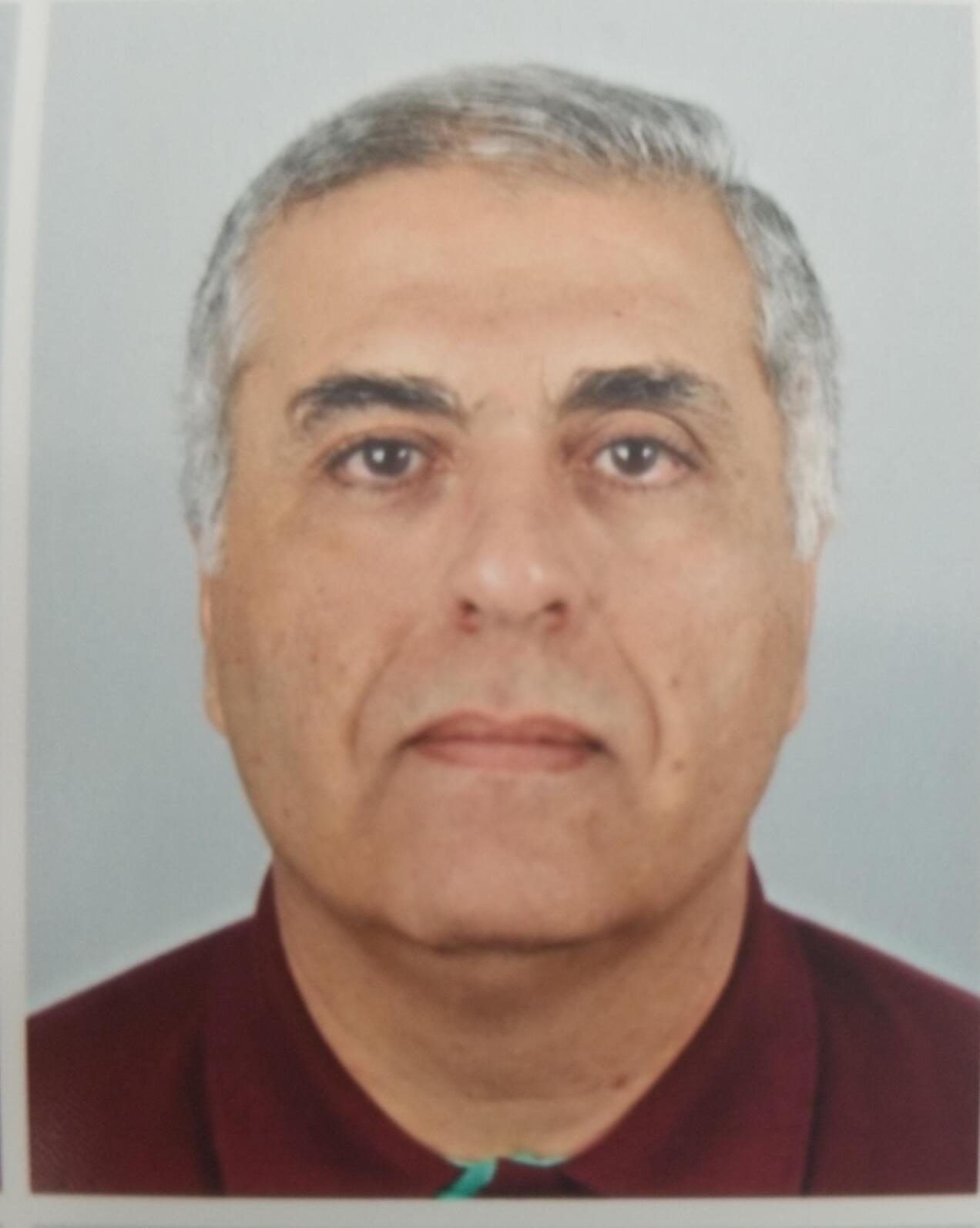 Dr. Esmail Chakra