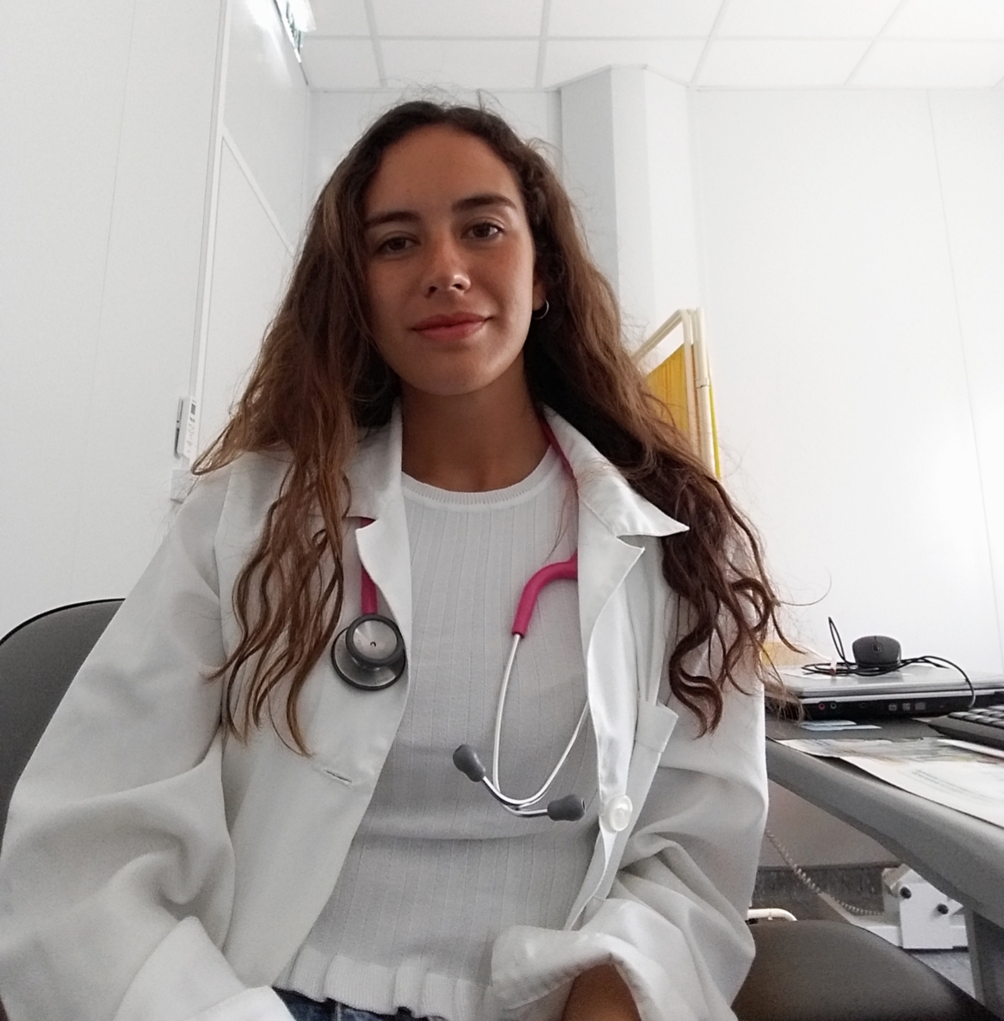 Dr. Joana Da Silva Cruz Estrada