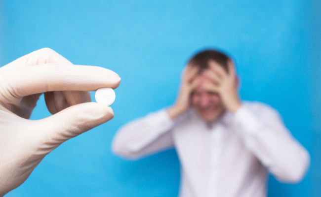 Persistent Headache: Paracetamol for Relief?