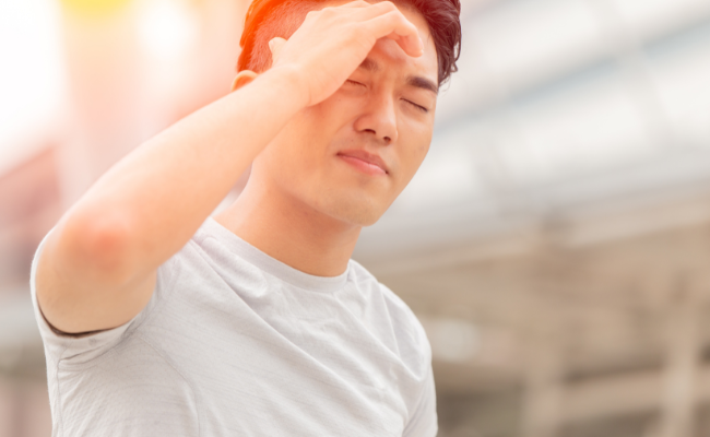 What Causes Your Forehead to Throb in Sunlight?