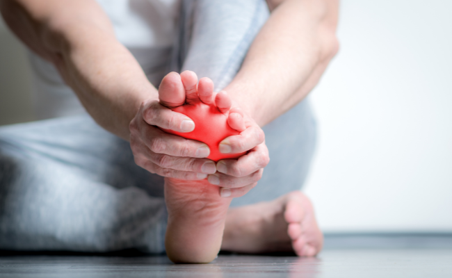 Fast Relief for Toe Pain: Expert Guidance Available!