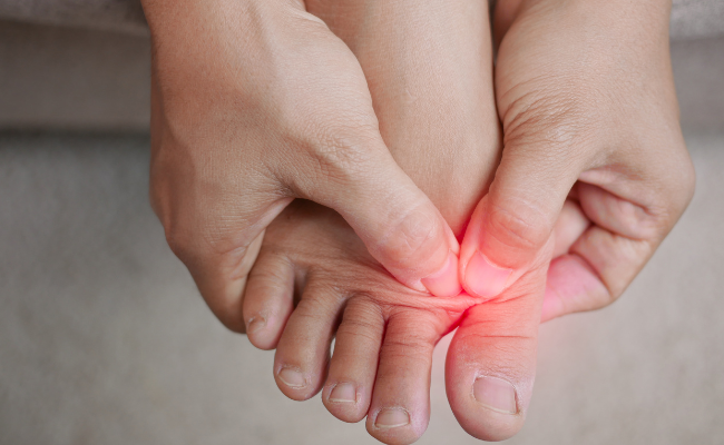 Toe Pain, Inflammation, and Bleeding? Get Fast Relief from a Doctor Now!